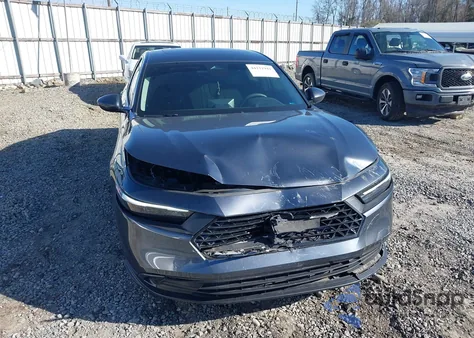 2024 Honda Accord Ex z USA, uszkodzony, nr VIN 1HGCY1F3XRA031259